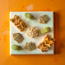 Load image into Gallery viewer, MOONLIGHT: Gourmet selection More Tea Hong Kong