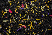 Load image into Gallery viewer, White Christmas Tea and Candle Gift Set 白色聖誕蠟燭禮盒 - MoreTea Hong Kong