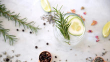 Load image into Gallery viewer, Spark x More Tea Everything Peachy Box - MoreTea Hong Kong