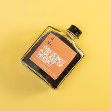 Load image into Gallery viewer, White Christmas Tea and Candle Gift Set 白色聖誕蠟燭禮盒 - MoreTea Hong Kong
