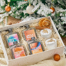 Load image into Gallery viewer, White Christmas Tea and Candle Gift Set 白色聖誕蠟燭禮盒 - MoreTea Hong Kong
